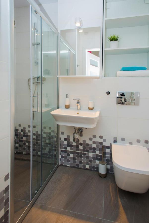Cozy Studio Next To Central Station Apartment Warsaw Exterior photo