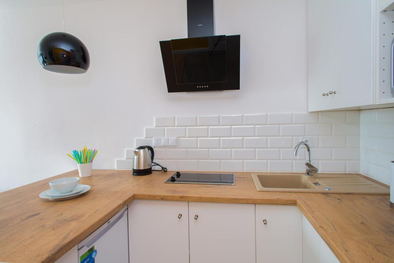 Cozy Studio Next To Central Station Apartment Warsaw Exterior photo